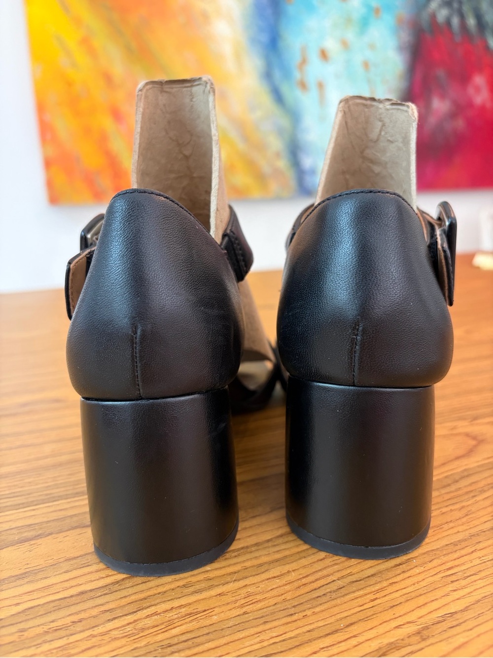 Vionic Chardonnay wedge heels. Sz 7 - Picture 2 of 9
